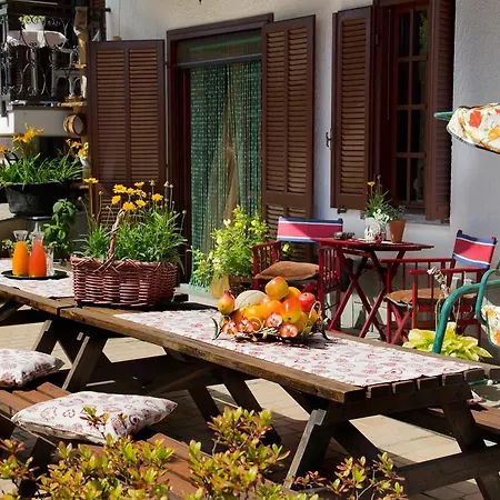 La Gerbolina Bed & Breakfast 3*